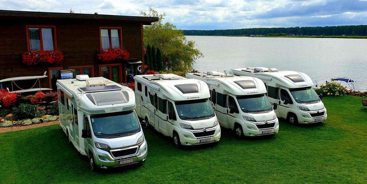 Guest House And Camping Jūrkalne Eksteriør billede