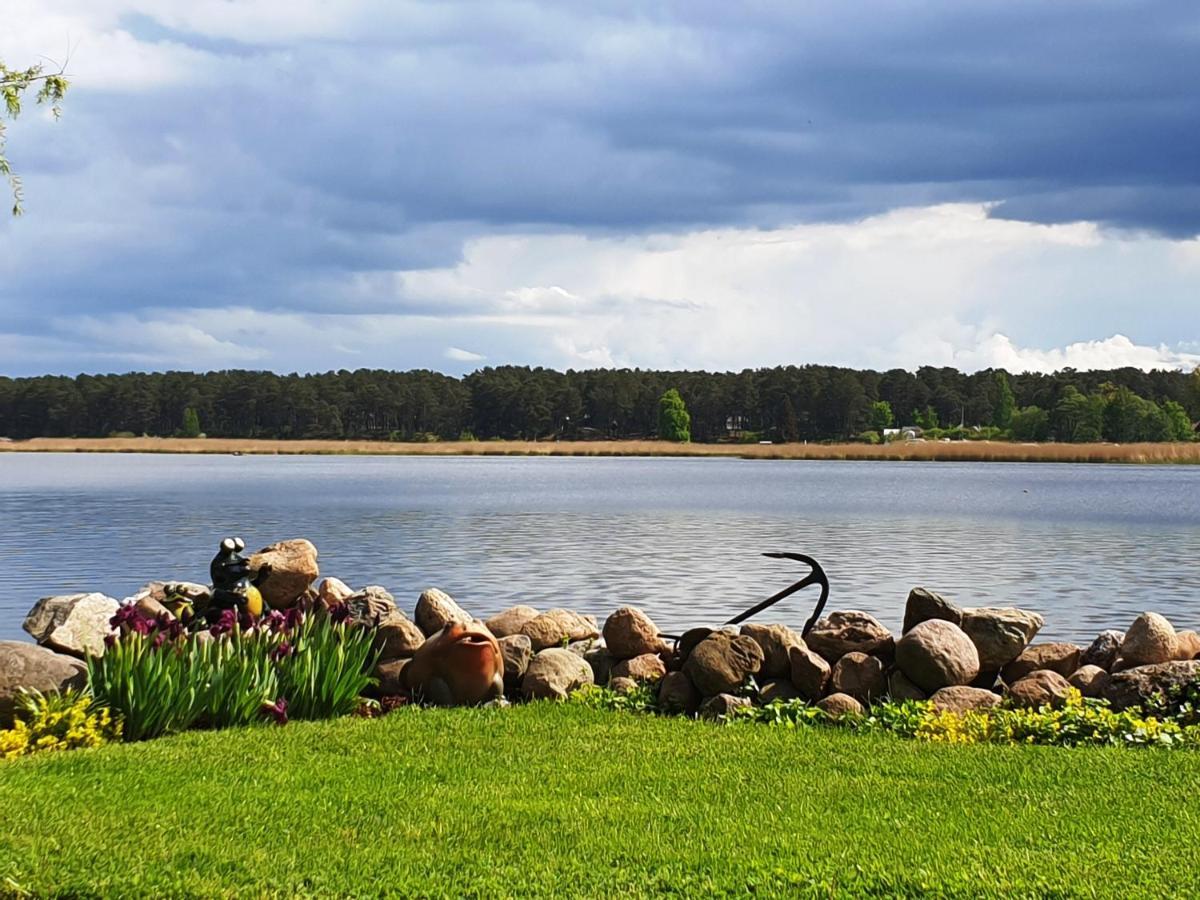 Guest House And Camping Jūrkalne Eksteriør billede