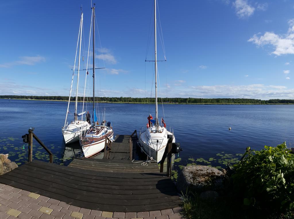 Guest House And Camping Jūrkalne Eksteriør billede