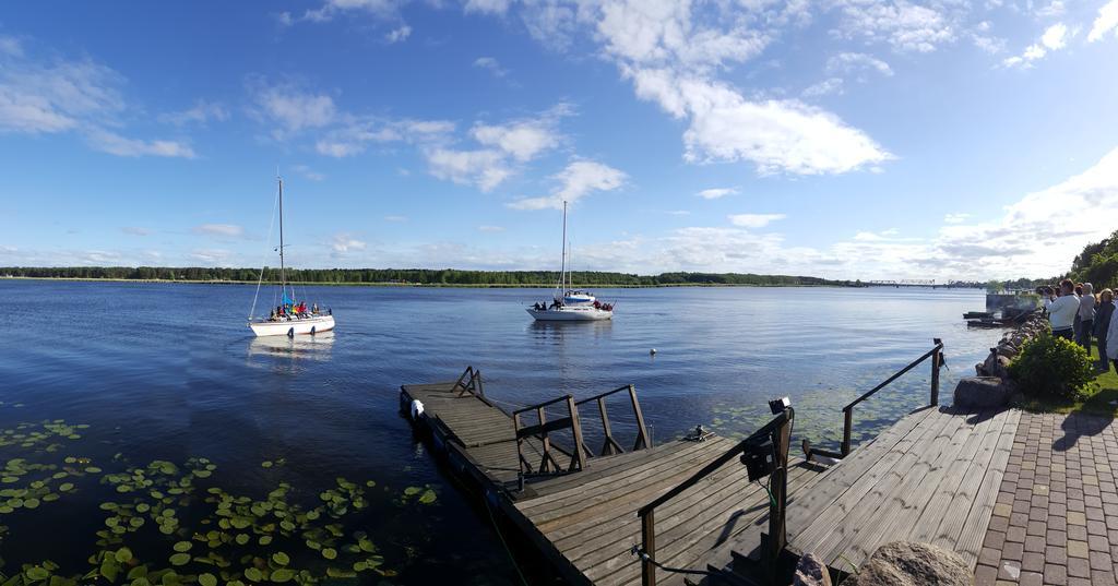 Guest House And Camping Jūrkalne Eksteriør billede